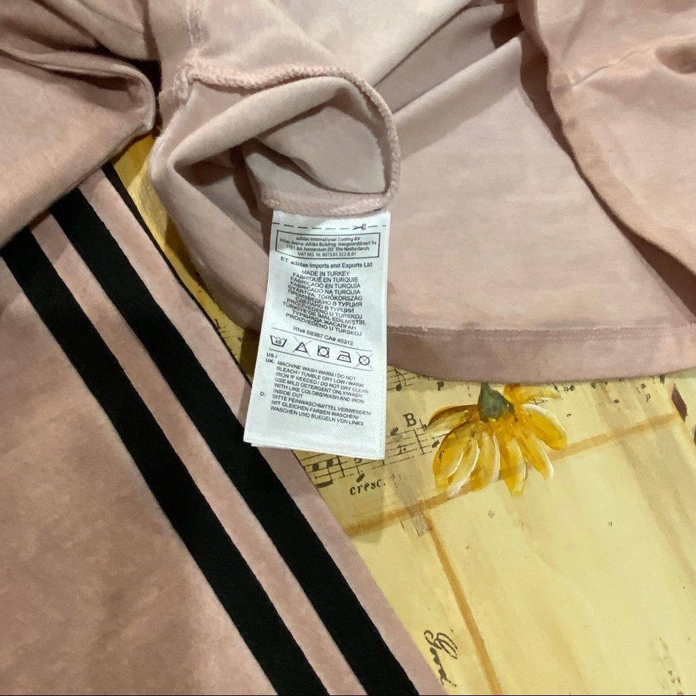 ADIDAS Dusty Pink Tie Dye 3 Stripe Crop Top Shirt. Size M - Picture 8 of 9